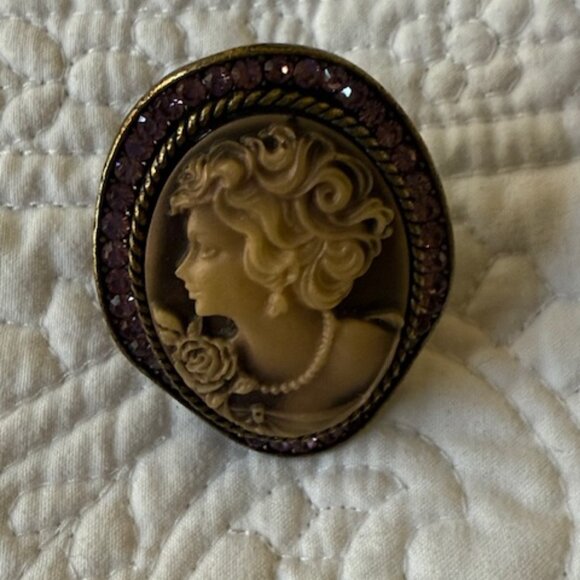 vintage cameo ring made in korea Jewelry - vintage cameo ring made in korea